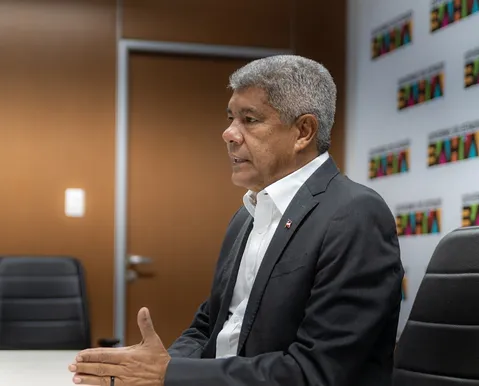 Jerônimo Rodrigues muda banco e sanciona empréstimo de R$ 200 milhões
