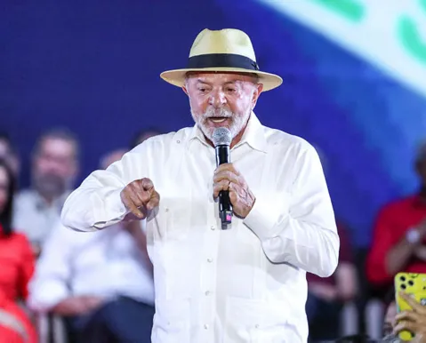Lula chama secretário dos EUA de bolsonarista que "odeia o Brasil"
