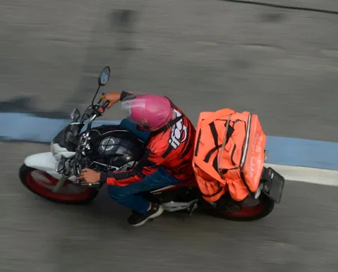 Move Brasil: linha de R$ 4 bilhões facilita compra de moto para entregadores - Imagem