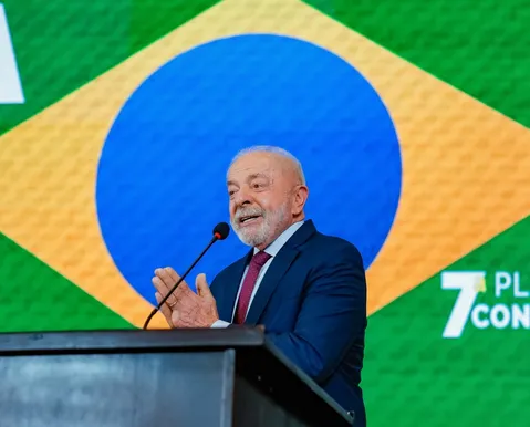 Lula prepara pacote de anúncios com novo Desenrola antes das eleições