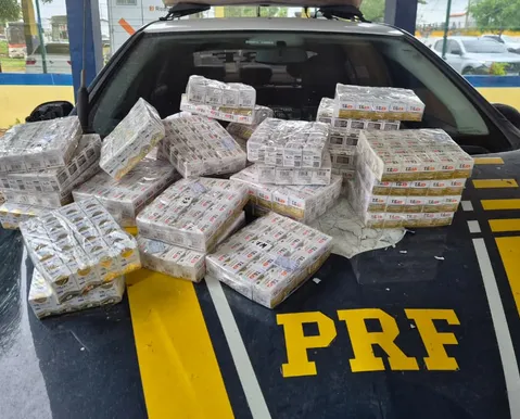 Quase 3 mil medicamentos emagrecedores são apreendidos em carreta na Bahia