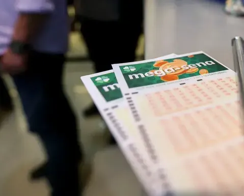 Sortudo ganha R$ 57 milhões sozinho no mega-sena: quanto rende e o que comprar com a fortuna?
