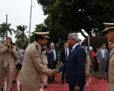 Militares da Bahia: nova lei altera as condições para progressão de carreira