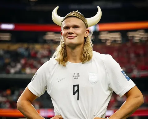 Haaland impressiona ao raspar o cabelo e recebe crítica de ídolo: "Que merd*" - Imagem