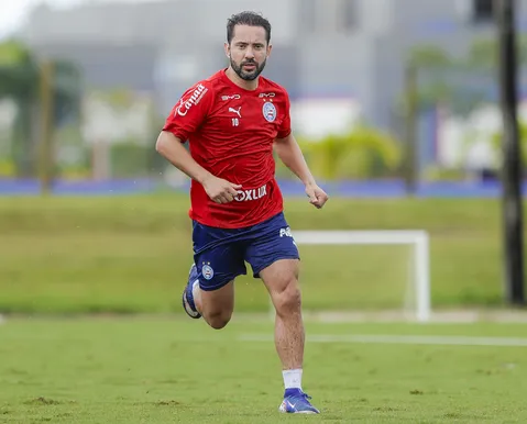 Treino do Bahia tem Everton Ribeiro, Alejo Veliz e Pivetes de Aço