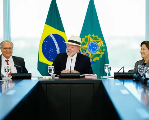 Novo tarifaço dos EUA faz governo Lula se aproximar de empresários