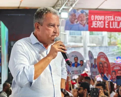 Rui acusa família Bolsonaro de traição após sanção do tarifaço dos EUA