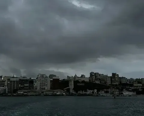 Salvador tem alerta para chuvas intensas; confira previsão da semana