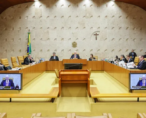 STF impõe prazo de 6 meses para o fim de supersalários de juízes - Imagem
