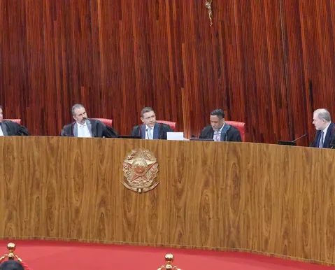 TSE condena ex-vereador que chamou vereadora de “vagabunda” em briga