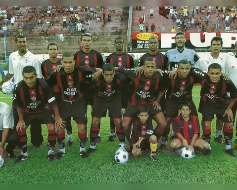 Veja como foi o ano do Vitória no último título mundial do Brasil - Imagem