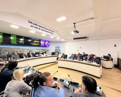 Vitória da Conquista: reviravolta no TRE-BA impede posse de suplente - Imagem