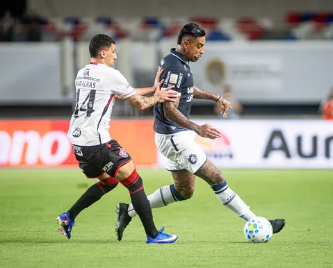 Vitória venceu dois dos últimos 30 jogos fora de casa na Série A