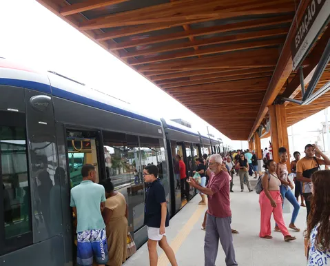 VLT de Salvador: licitação é adiada e expansão até metrô fica para depois das eleições