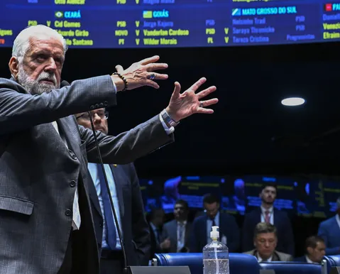 Wagner comenta escolha de Tereza Leitão como líder de Lula no Senado