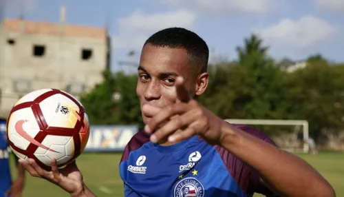 Clube da Série A acerta contratação de lateral campeão pelo Bahia