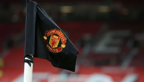 Ex-alvo do Bahia acerta com o Manchester United por R$ 262 milhões