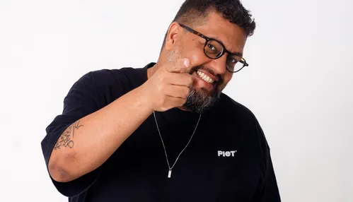 “Exaltar o 2 de Julho é exaltar o povo baiano”, diz professor e humorista Matheus Buente