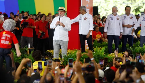Lula detona erros de arbitragem de Vitória x Palmeiras: “Foi um roubo"