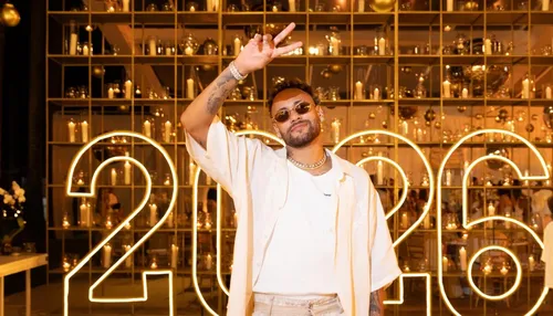 Neymar compra iate de luxo avaliado em R$ 120 milhões