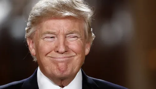 Trump agradece a FIFA após liberação de Balogun para jogo decisivo