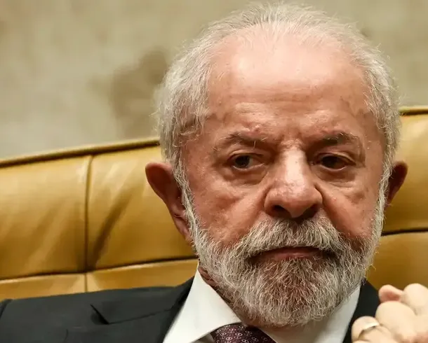 Brasil reage às tarifas de Trump e prepara resposta aos EUA