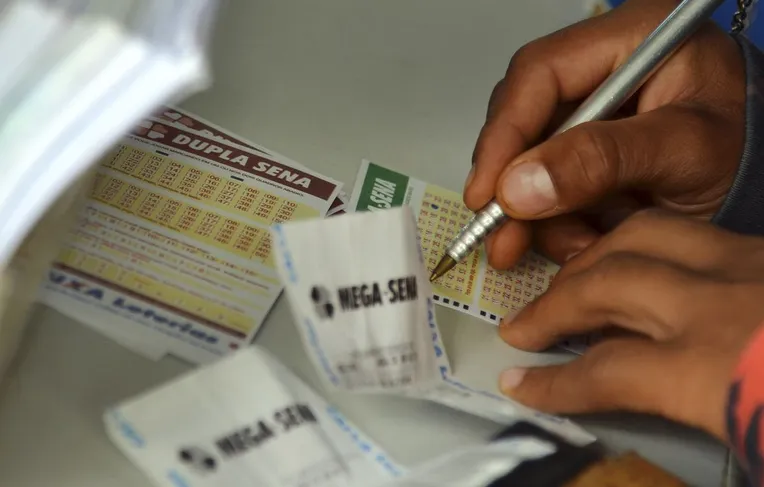 Três apostas feitas em Salvador ganham na Mega-Sena de R$ 48 milhões