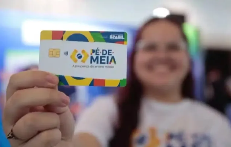 Pé-de-Meia: pagamento da terceira parcela vai até 1º de junho