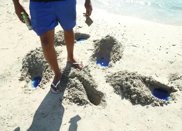 Desastre ambiental em praia faz Salvador entrar em situação de emergência; entenda