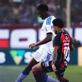 Arcanjo falha e Vitória perde para o Cruzeiro de virada no Barradão imagem