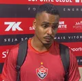 Caíque detona Grêmio após jogo no Barradão: "Me sacanearam" imagem