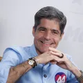 Com R$ 5,7 milhões para campanha, ACM Neto abre vantagem financeira imagem