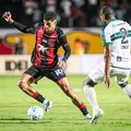 Coritiba x Vitória: onde assistir, escalações e arbitragem imagem