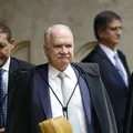 Crise no STF: ex-ministros pedem a Fachin postura rigorosa e urgente imagem