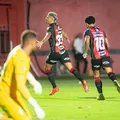 Dupla do Vitória tira nota 10 em atuação de gala no Barradão imagem