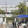 EUA e Austrália suspendem serviços da Embaixada no Brasil por questões de segurança imagem