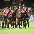 Jogador se machuca no treino e desfalca o Vitória até 2027 imagem