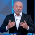 Lula relembra fala de Jair Bolsonaro contra vacinas na pandemia imagem