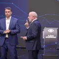 Mendonça libera Flávio Bolsonaro e Lula a divulgarem sigilos imagem