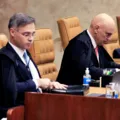 Moraes e Mendonça quase chegam às vias de fato após quebra de sigilo imagem
