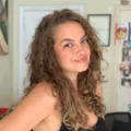 Morre a ex-Rebelde Lua Blanco, aos 39 anos, após luta contra câncer imagem