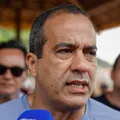 Bruno Reis vota em Salvador com confiança: “Vamos vencer no 1º turno" imagem