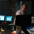 Série de investigação da Netflix alcança 100% de aprovação da crítica imagem