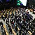 Votação da taxa das blusinhas acontece nesta segunda-feira (31/08) imagem