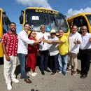 Bahia entrega mais de 100 ônibus escolares para municípios do interior