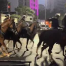 Apuração da eleição: Cavalaria da PM chega à Avenida Paulista