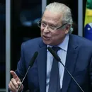 José Dirceu encerra tratamento contra linfoma e mantém candidatura