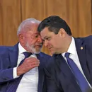 Lula lamenta adiamento da votação do fim da 6x1 no Senado
