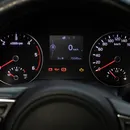 Luzes ligadas no painel do carro? Não se apavore e entenda os sinais