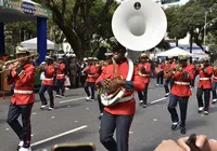7 de Setembro: vereador desmaia durante desfile em Salvador